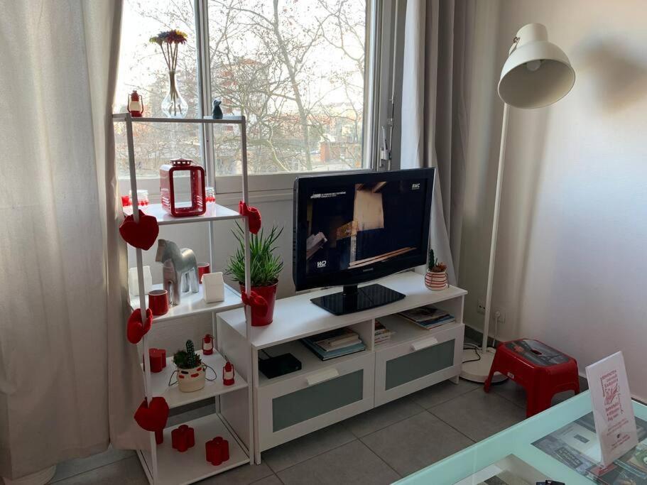 Apartment Parking Prive,t1 Bis, 10mn Lyon Centre Villeurbanne