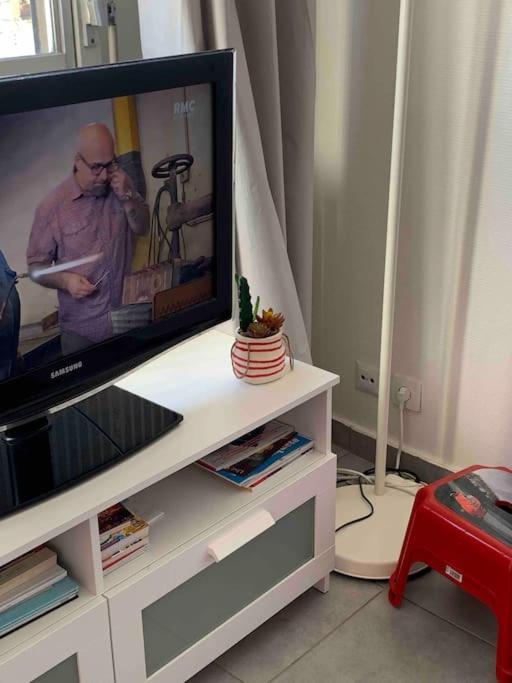 Parking Prive,t1 Bis, 10mn Lyon Centre Apartment *